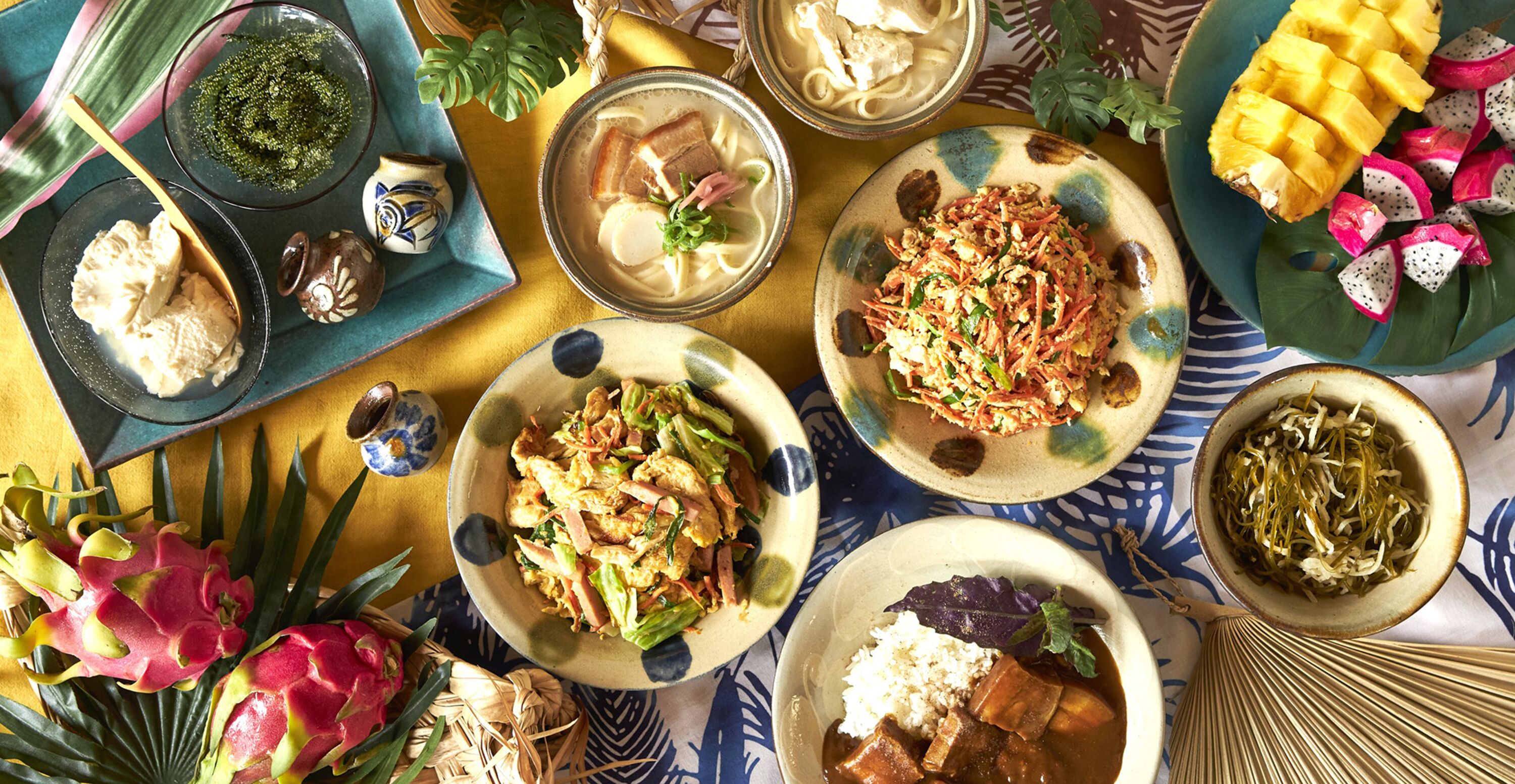 Daily buffet breakfast (JPY 2000 per person)