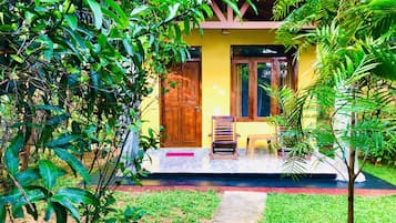 Casa de campo luxo, 1 quarto, para não fumantes, vista para o lago | 1 quarto, escrivaninha, quartos à prova de som