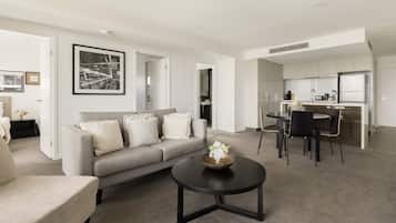 Family Apartment | Living area | 100-cm Smart TV with digital channels, TV