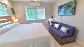 2 bedrooms, WiFi, bed sheets