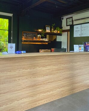 Lobby - White Penny Hostel (Seminyak)