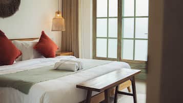 Premium bedding, Select Comfort beds, free WiFi, bed sheets