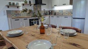 Refrigerador, horno, parrilla de estufa y lavavajillas 
