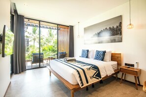 4 habitaciones, tabla de planchar con plancha y cuna de viaje 