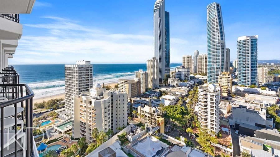 Hotel Apartments on 22 View Avenue, Surfers Paradise