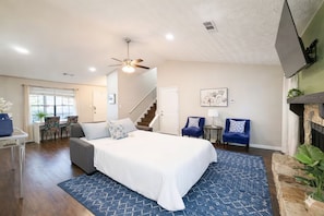 3 bedrooms, iron/ironing board, free WiFi, bed sheets