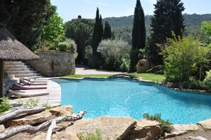 Piscina externa