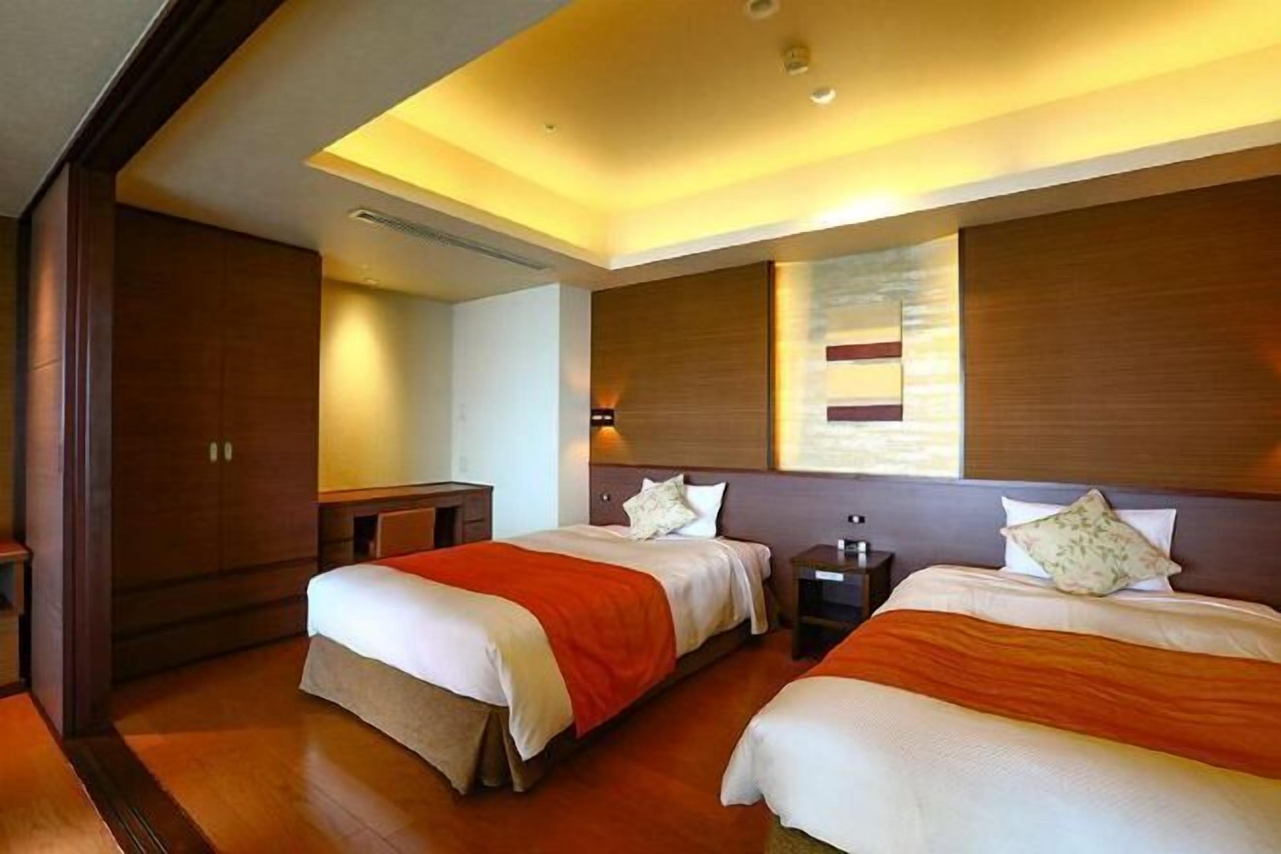 ตู้นิรภัยในห้องพัก, ผ้าม่านกันแสง, Wi-Fi ฟรี, ผ้าปูที่นอน