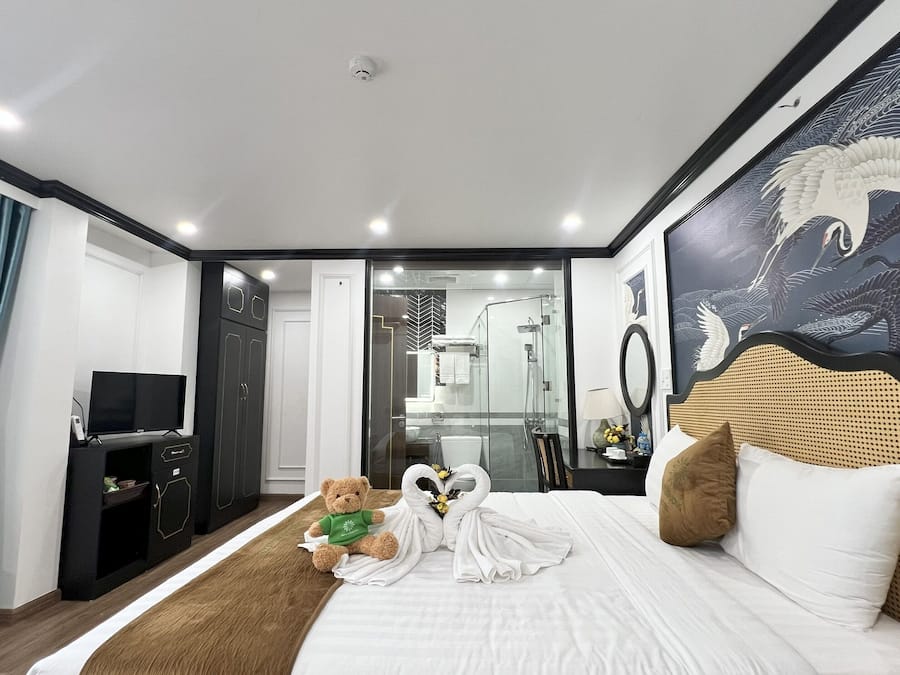 Quarto premier, 1 cama King, vista para a cidade | Roupas de cama premium