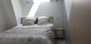3 bedrooms, desk, Internet, bed sheets - Gîte tout confort à proximité de la mer (Héauville)