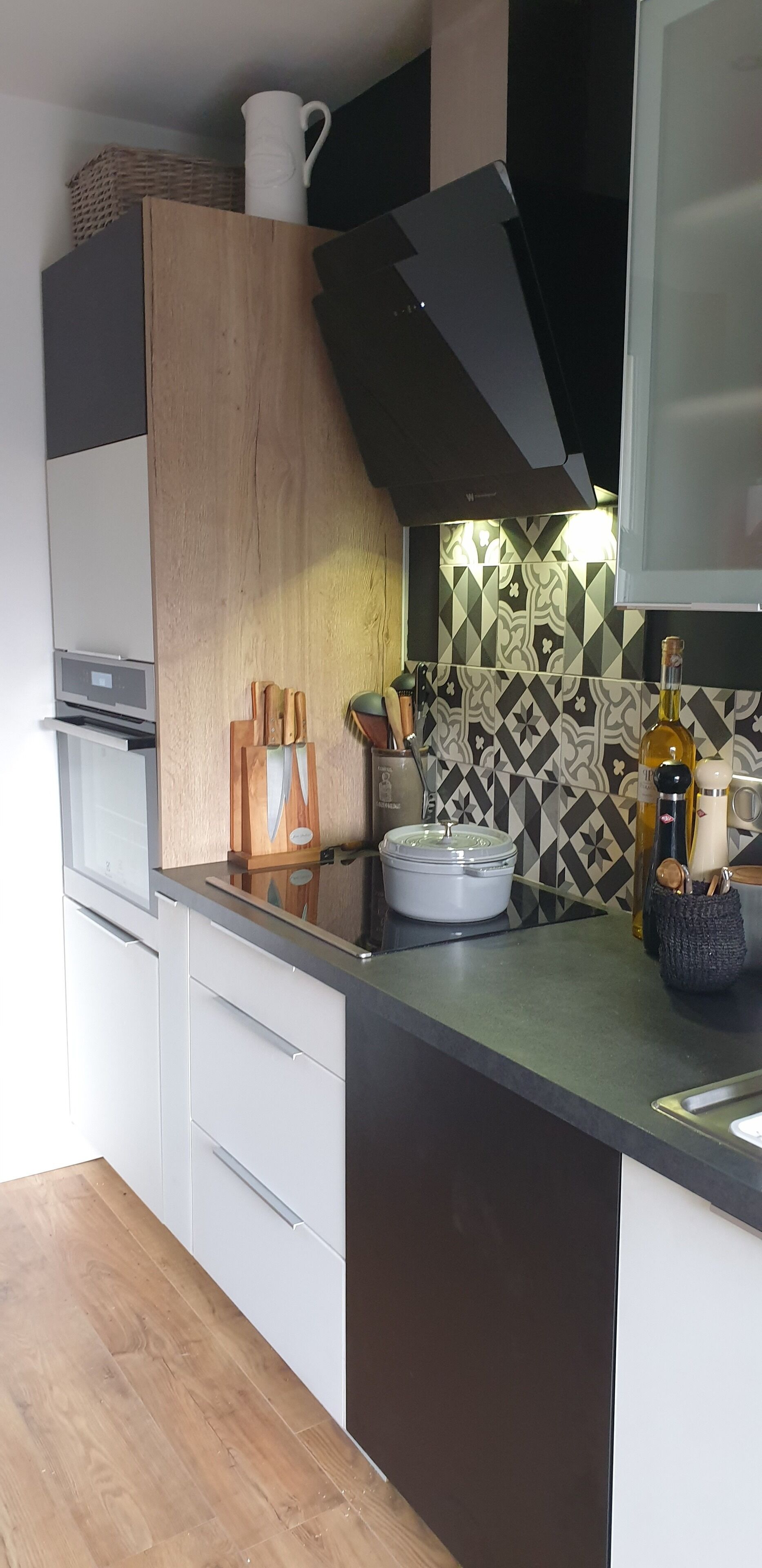 Cozy Provençal Village House.