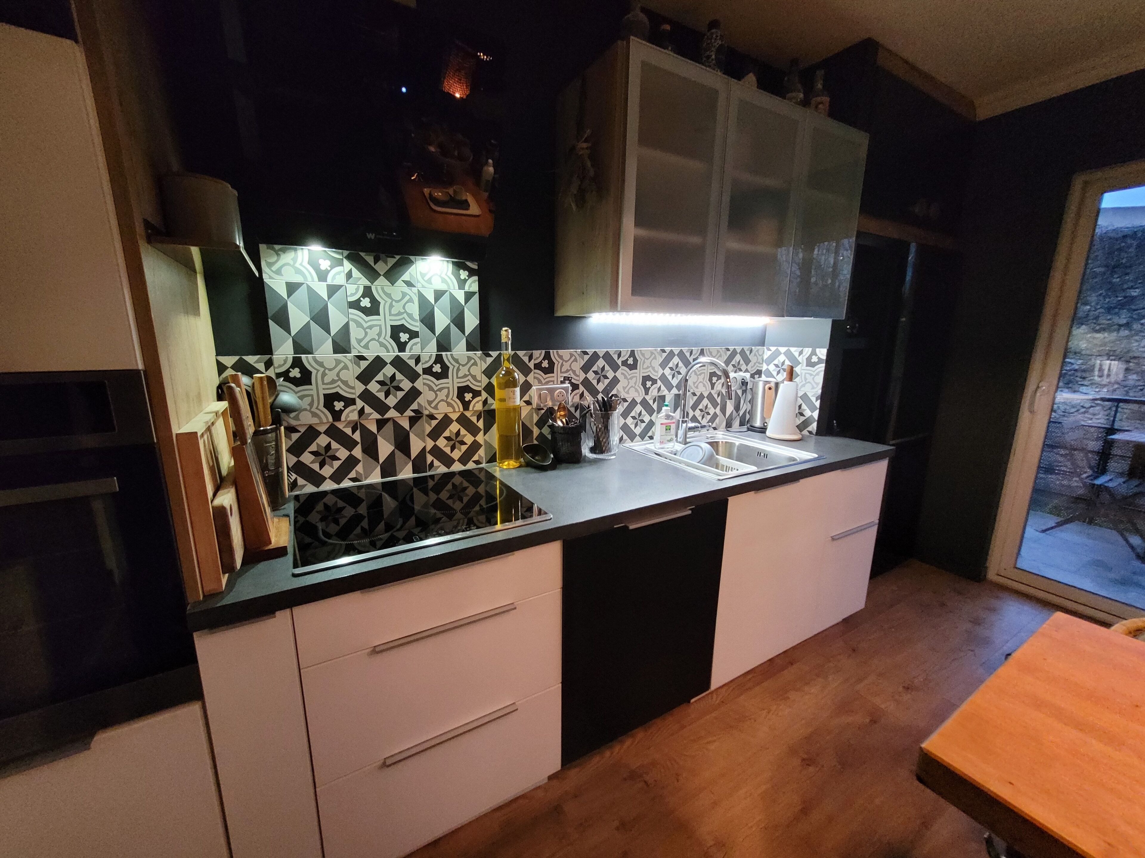 Cozy Provençal Village House.