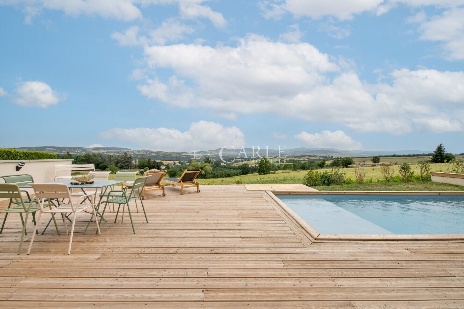 Piscine extérieure, piscine chauffée