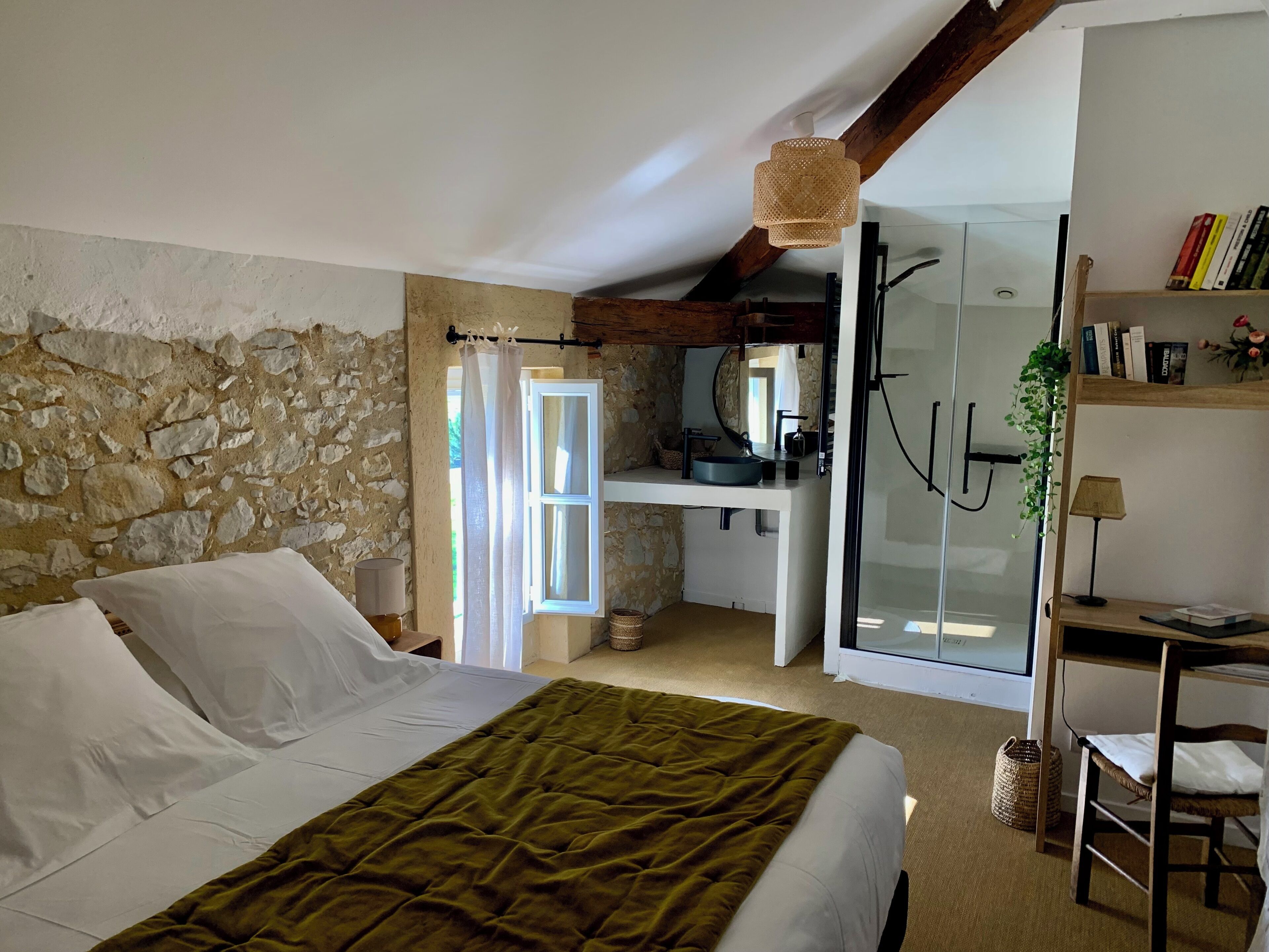 標準客房, 1 張加大雙人床, 非吸煙房, 花園景 | 高級寢具、記憶棉床墊、獨特設計、獨特裝修