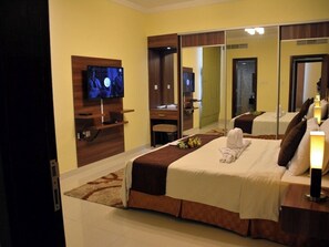 Premium bedding, down comforters, memory foam beds, free WiFi - HAVEN TOWER (Manama)