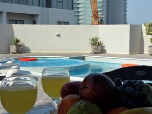 Outdoor pool - HAVEN TOWER (Manama)