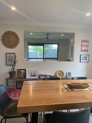 Dining - Pottsville getaway (Pottsville)