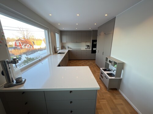 Cozy house in southern Stockholm close to swimming, nature and public transport