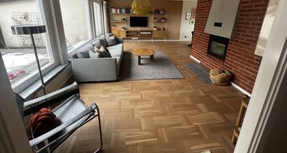 Cozy house in southern Stockholm close to swimming, nature and public transport