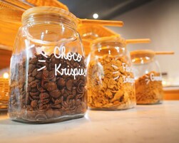 Frukostbuffé varje dag mot avgift