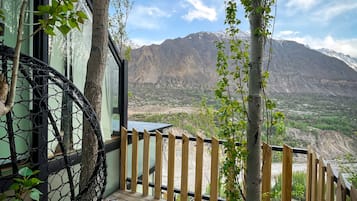 Chalet | Property grounds
