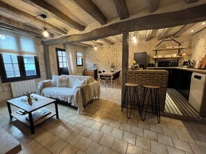 Flat-screen TV, DVD player