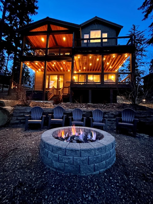 Property grounds - Prospector Perch - Golf Front - Walk to Winery - Hot Tub (Cle Elum)