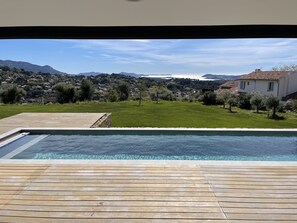Utomhuspool