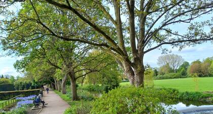 Charming 4-bed Victorian House in Retford
