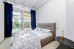 1 bedroom, in-room safe, iron/ironing board, free WiFi - Caesar Sirmione Luxury Apartment F15 (Sirmione)