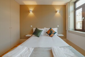 1 chambre, coffres-forts dans les chambres, fer et planche à repasser
