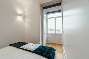 1 多间卧室、熨斗/熨衣板、免费 WiFi、床单