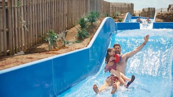 Rumah, Beberapa Tempat Tidur | Kolam renang | Kolam renang indoor