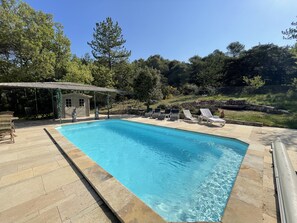 Outdoor pool - Double-gîte with jacuzzi, swimming pool and balneotherapy. (Mollans-sur-Ouvèze)