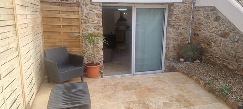 Studio near orly airport