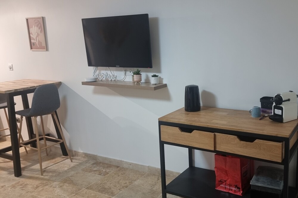 Studio near orly airport