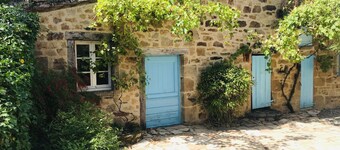 Stunning stone house and Gite
