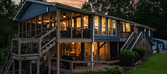 4BD 4BA 2 King Suites, Nursery, Kayaks, Lilypad, Pool Table, Foosball, AirHockey