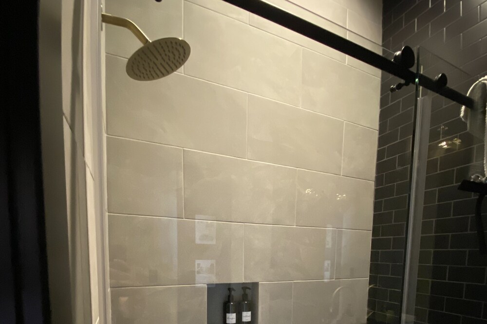Hotel Rossville Modern 2Bed/2Bath