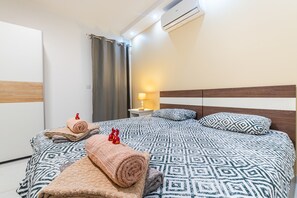 3 bedrooms, free WiFi, bed sheets