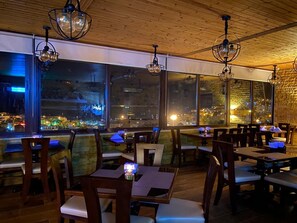 Dining - Town Season Hotel (Wadi Musa)