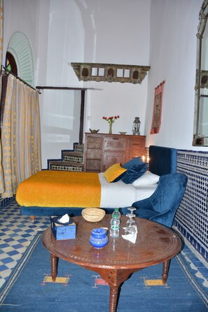 Traditional Double or Twin Room | Individually decorated, individually furnished, soundproofing, free WiFi