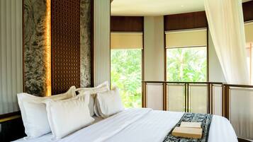 Premium bedding, down duvets, pillow-top beds, minibar