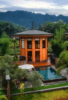 Presidential Stupa Villa Pool and Jacuzzi | Premium bedding, down comforters, pillowtop beds, minibar