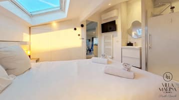 Deluxe Apartment, 2 Bedrooms, 2 Bathrooms (SOUTH BEACH) | 1 bedroom, Egyptian cotton sheets, premium bedding, down comforters