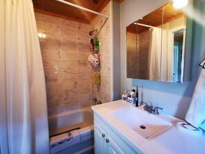 Shower, towels