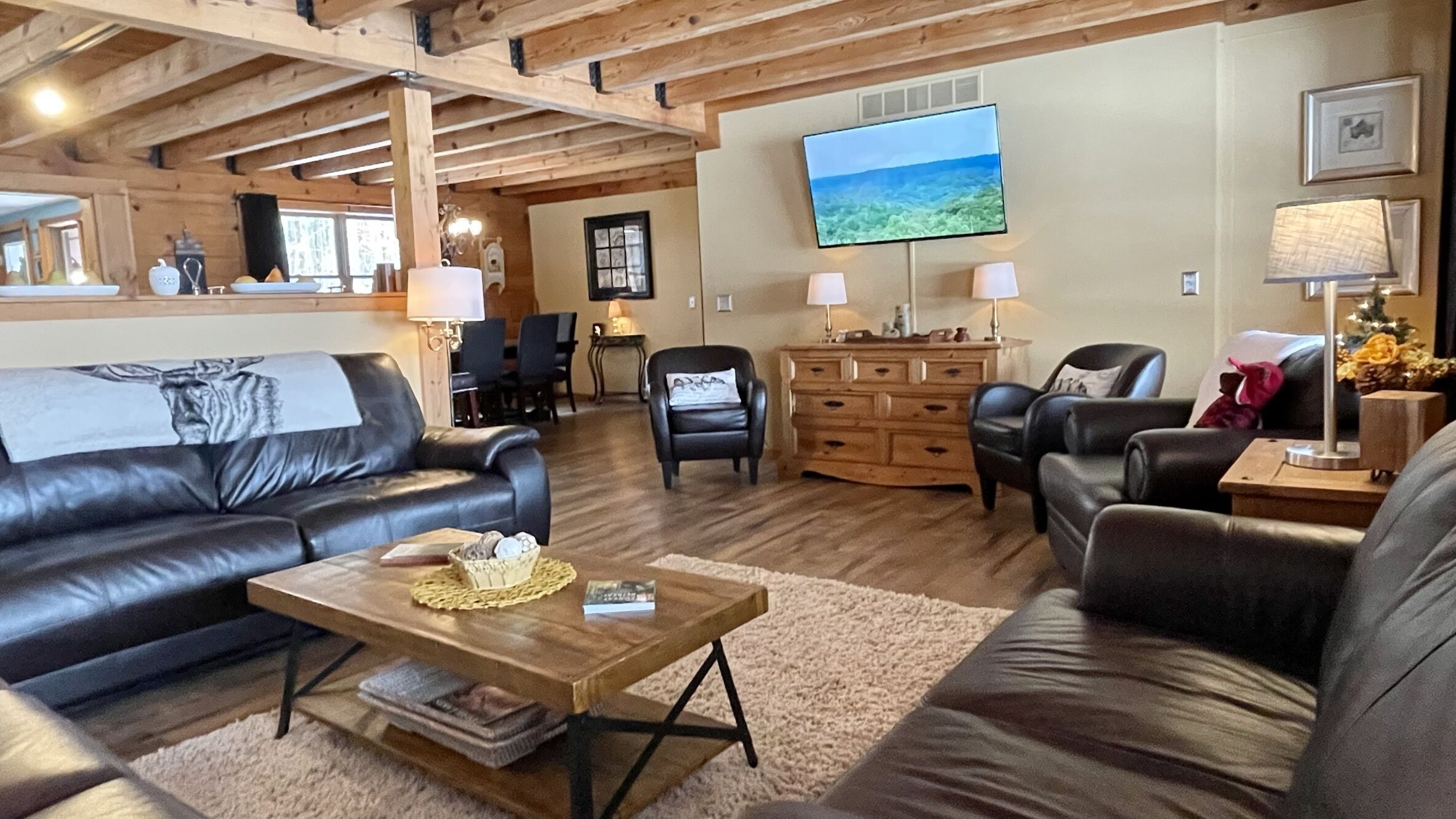 The Lodge at Mountain View Meadow