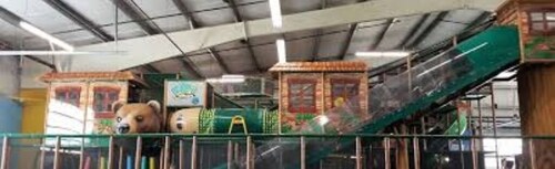 Beautiful, homely, & spacious and comfortable. minutes away from shopping plaza.