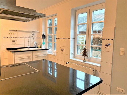 Wunderschöne Ferienwohnung mit Kamin und Großem Garten an der Nordsee