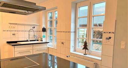 Wunderschöne Ferienwohnung mit Kamin und Großem Garten an der Nordsee